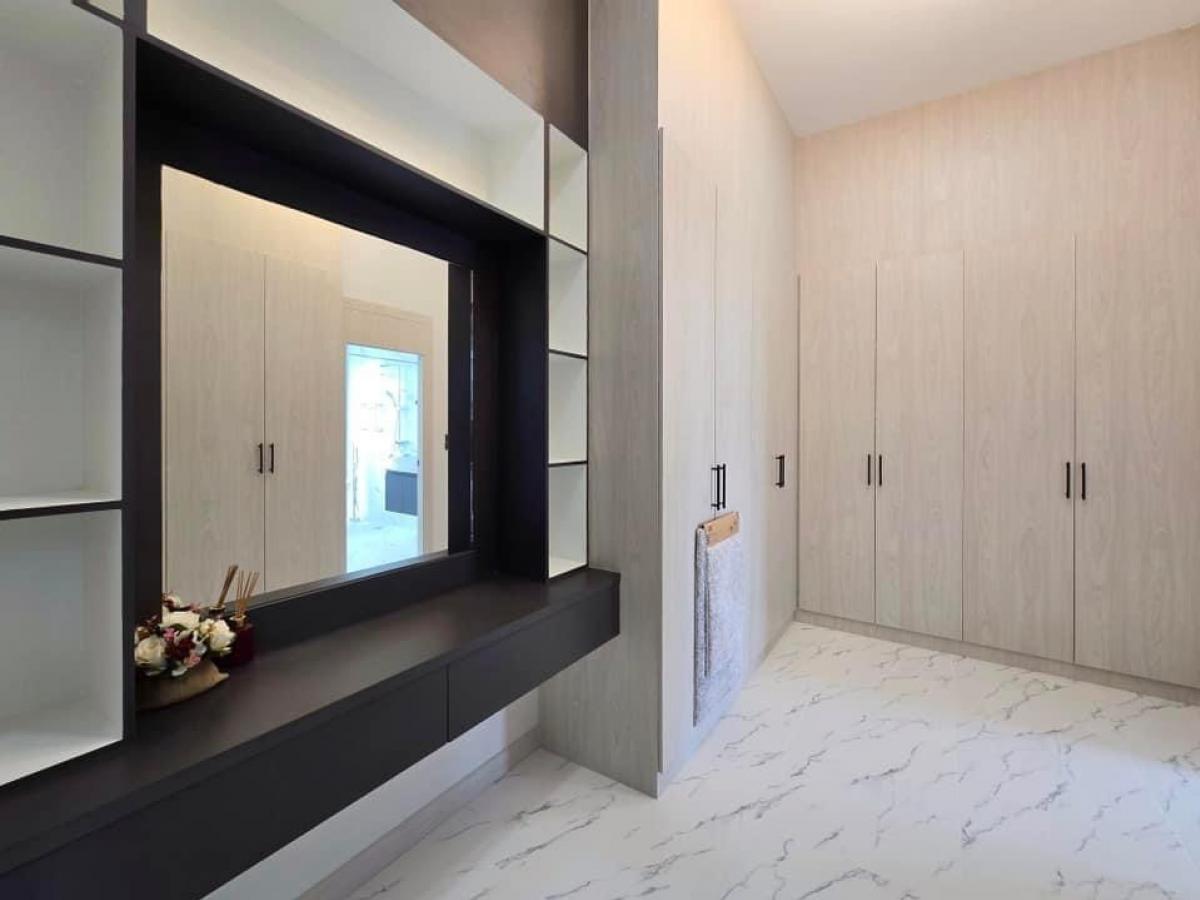 ขายพัทยา บางแสน ชลบุรี สัตหีบ : Pool villa Pattaya fully furnished HOT DEAL 10.800.000 MB