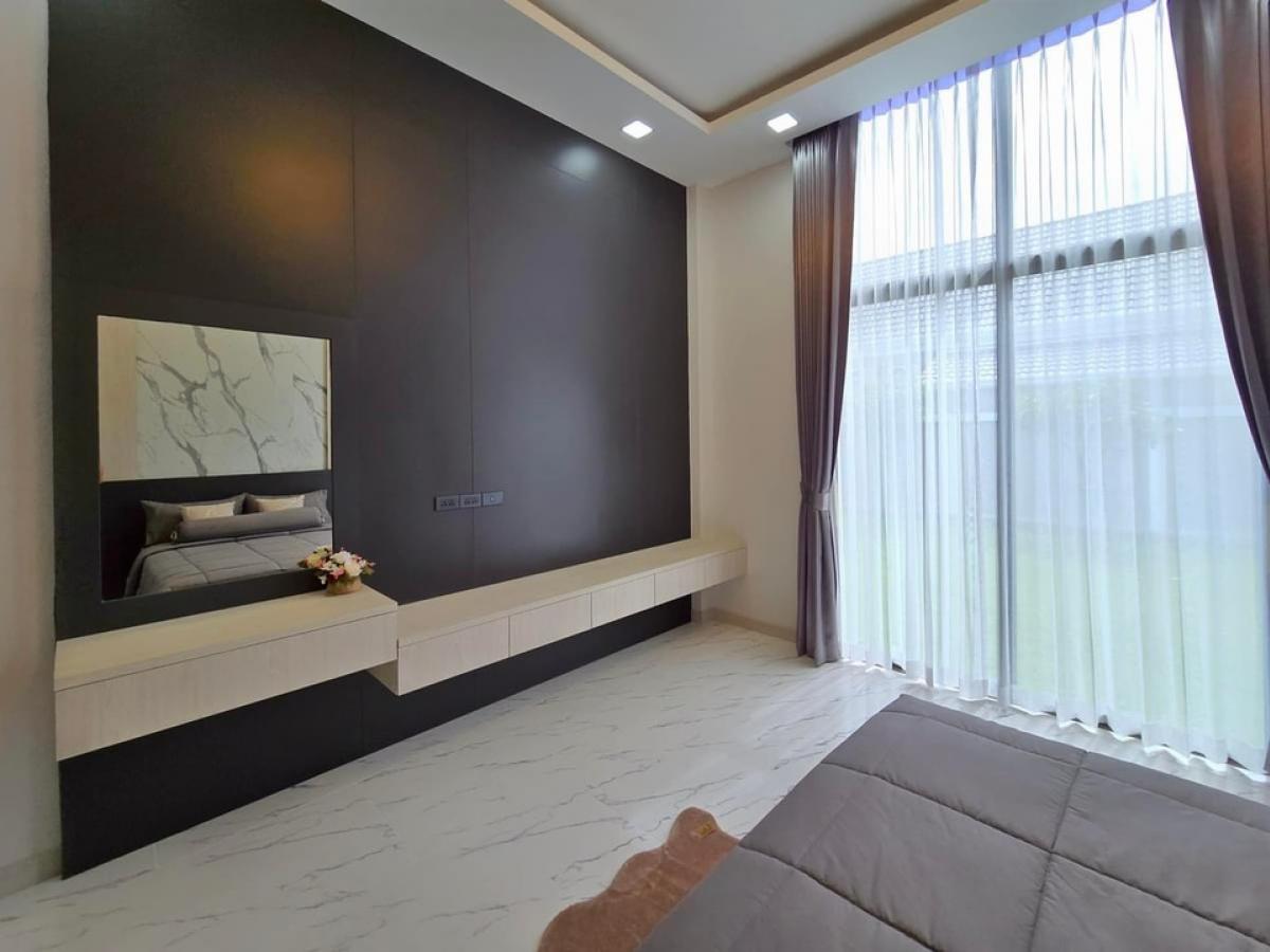 ขายพัทยา บางแสน ชลบุรี สัตหีบ : Pool villa Pattaya fully furnished HOT DEAL 10.800.000 MB