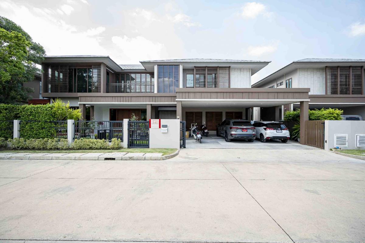 For SaleHousePattanakan, Srinakarin : Urgent ‼️ Burasiri Krungthep Kreetha, large house, size 100 sq m, usable area 374 sq m, very special price 💥💥