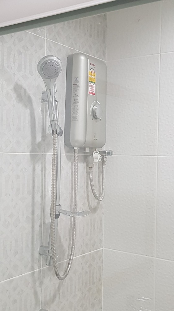 ให้เช่าคอนโดปิ่นเกล้า จรัญสนิทวงศ์ : YR163 ให้เช่า พร้อมอยู่ใกล้ศิริราช  Buildin จัดเต็ม เหมาะกันคนชอบทำอาหาร