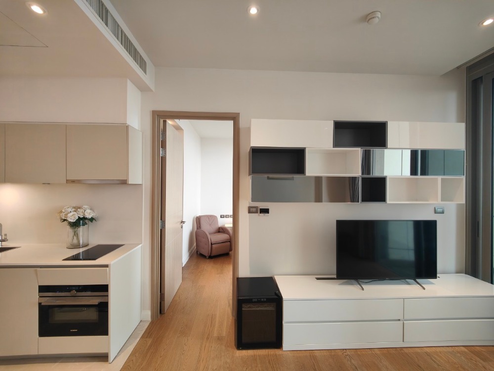 ขายคอนโดวงเวียนใหญ่ เจริญนคร : [BEST PRICE] Magnolias Waterfront คอนโดริมน้ำสุดหรู ติดไอคอนสยาม พร้อมส่วนกลางระดับ6ดาว