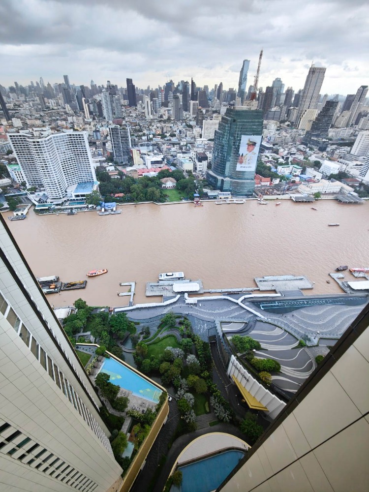 ขายคอนโดวงเวียนใหญ่ เจริญนคร : [BEST PRICE] Magnolias Waterfront คอนโดริมน้ำสุดหรู ติดไอคอนสยาม พร้อมส่วนกลางระดับ6ดาว