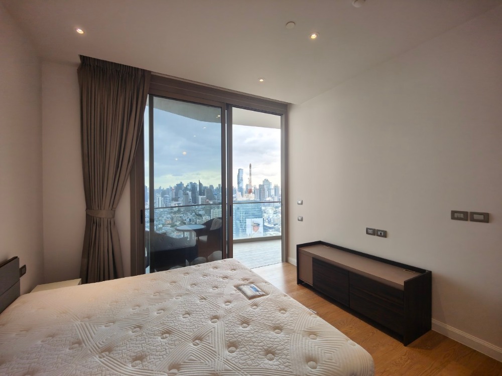 ขายคอนโดวงเวียนใหญ่ เจริญนคร : [BEST PRICE] Magnolias Waterfront คอนโดริมน้ำสุดหรู ติดไอคอนสยาม พร้อมส่วนกลางระดับ6ดาว