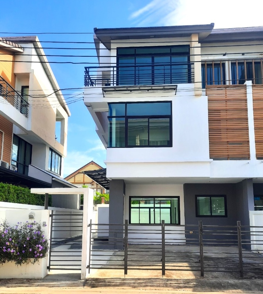 ให้เช่าทาวน์โฮมพระราม 5 ราชพฤกษ์ บางกรวย : เช่าบ้าน Viridian Ratchapruek เวอรีเดียน ราชพฤกษ์
