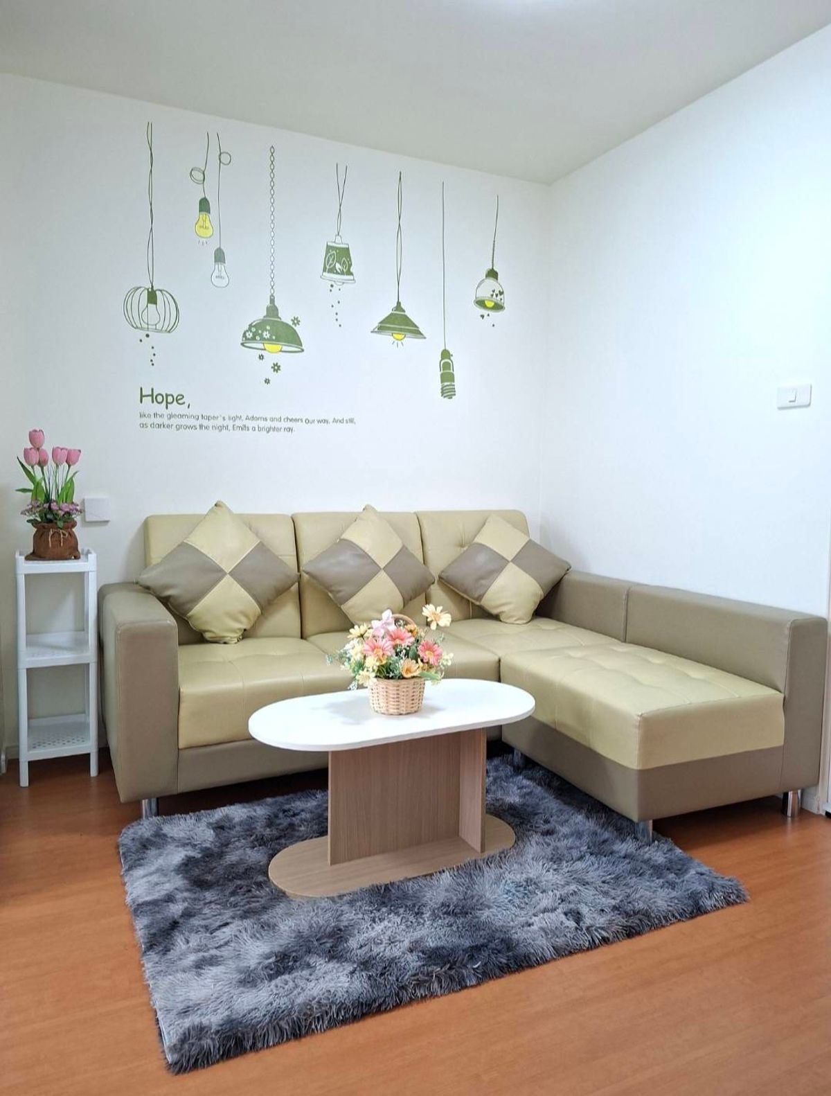 For RentCondoPathum Thani,Rangsit, Thammasat : For rent, new room, first hand, Lumpini Township Condo, Rangsit-Khlong 1, Building G1, 4th floor.