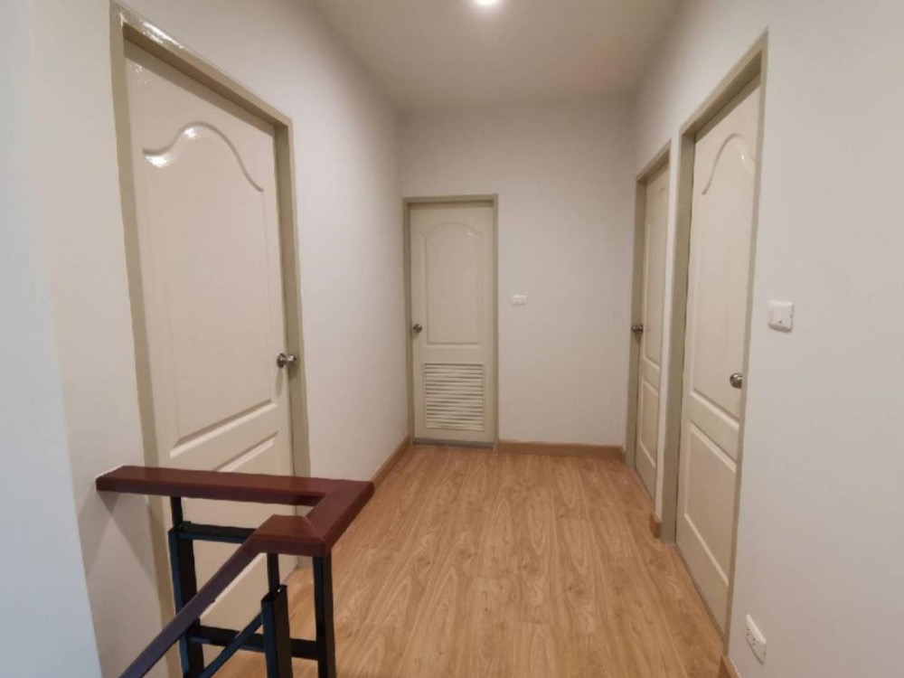 For SaleTownhomeBangna, Bearing, Lasalle : K-5729 Urgent sale! Ifeel Bangna, good location, near Mega Bangna.