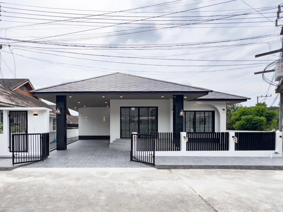 For SaleHousePhuket : Baan Suan Neramit 3 / House in Thalang area