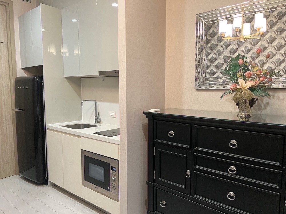 ขายคอนโดวิทยุ ชิดลม หลังสวน : For sale condo  Noble ploenchit  unblock view tower C (S05-2610)