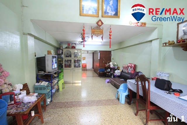 ขายอาคารพาณิชย์บางแค เพชรเกษม : ตึกแถวพุทธมณฑลสาย1ซอย5 เพชรเกษม ซีคอนบางแค เดอะมอลล์บางแค 3.75ชั้น ต่อเติมเต็ม6นอน หินขัดทุกชั้น หลังบ้านโปร่ง 3.49ล้าน