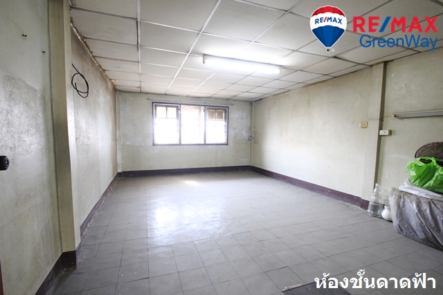 ขายอาคารพาณิชย์บางแค เพชรเกษม : ตึกแถวพุทธมณฑลสาย1ซอย5 เพชรเกษม ซีคอนบางแค เดอะมอลล์บางแค 3.75ชั้น ต่อเติมเต็ม6นอน หินขัดทุกชั้น หลังบ้านโปร่ง 3.49ล้าน