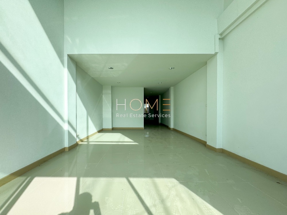 For SaleTownhomePattanakan, Srinakarin : City Link Rama 9 - Srinakarin / 5 Bedrooms (FOR SALE) BZD077