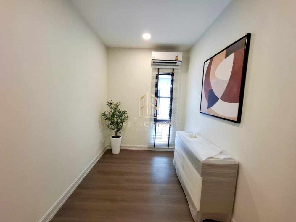 For RentHousePattanakan, Srinakarin : House for rent Nantawan Rama 9 New Krungthep Kreetha 📞092-4252445