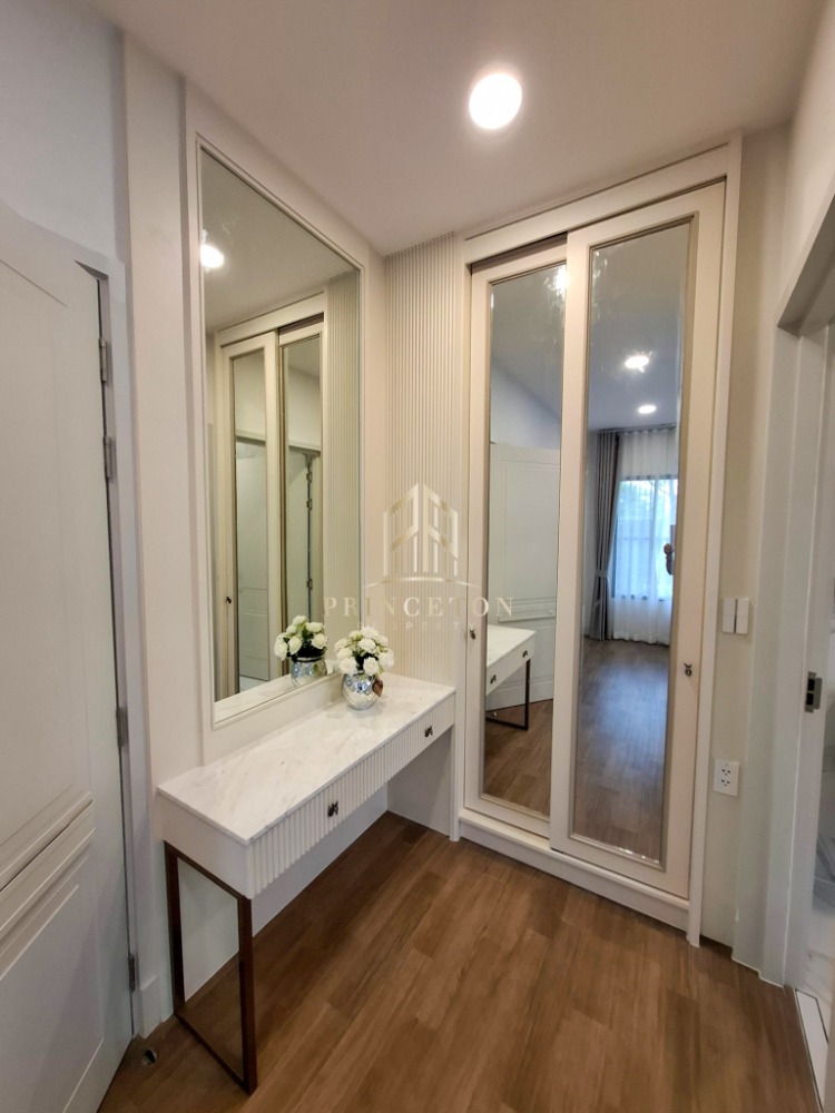 For RentHousePattanakan, Srinakarin : House for rent Nantawan Rama 9 New Krungthep Kreetha 📞092-4252445