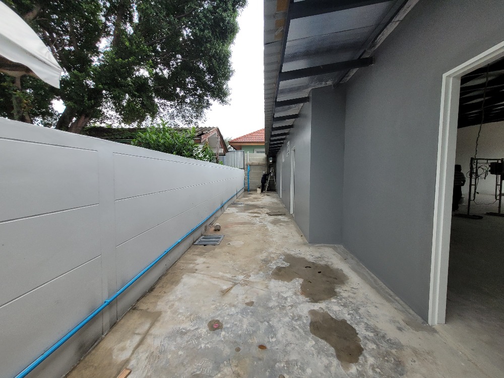 For RentShop HousePhutthamonthon, Salaya : For rent: Building space on Boromratchonnanee Road - Soi Boromratchonnanee 105, next to Suan Dokmai Village, area 25-300 sq m., suitable for restaurants, beverage shops, sales offices, shops, and warehouses.