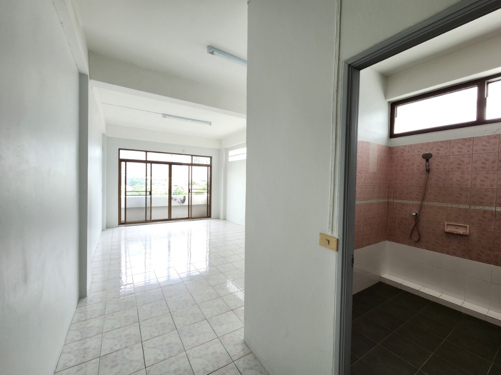 For SaleShop HouseRathburana, Suksawat : Building for sale/Rama 2 building, size 730 sq m., 5 floors high, Soi Suk Sawat 13