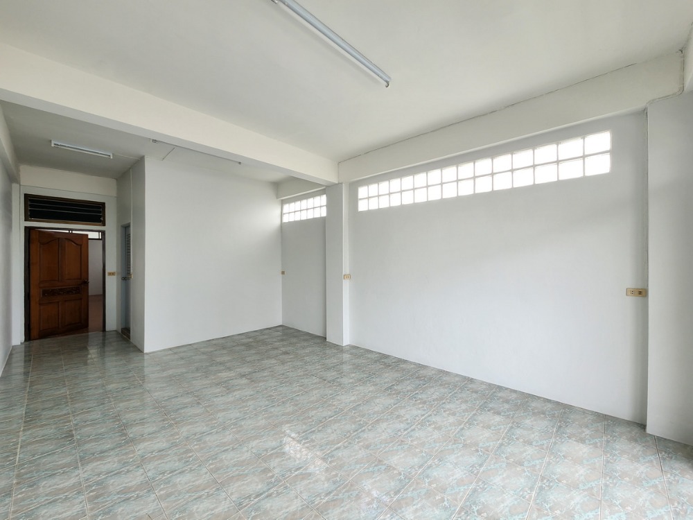 For SaleShop HouseRathburana, Suksawat : Building for sale/Rama 2 building, size 730 sq m., 5 floors high, Soi Suk Sawat 13