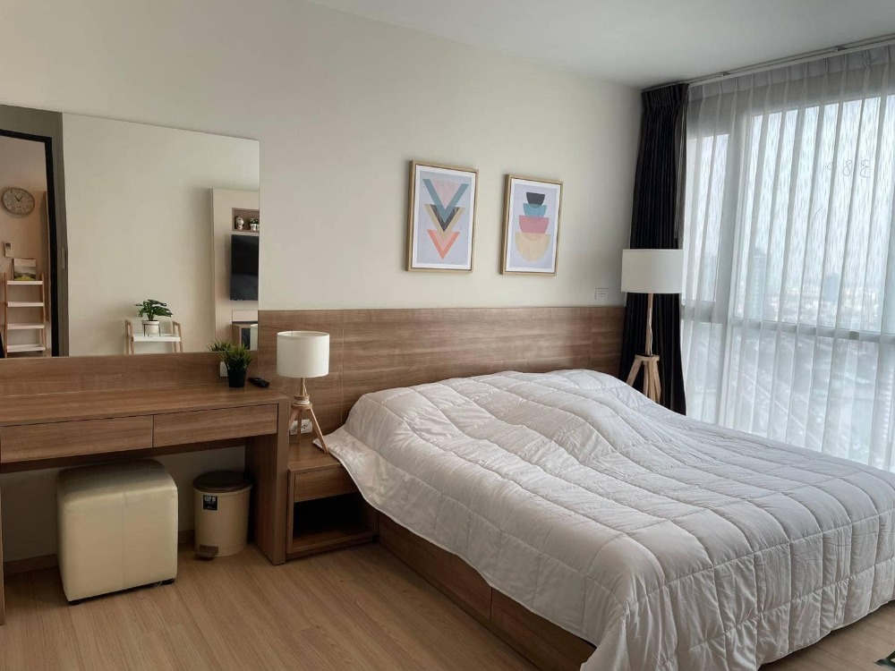 ให้เช่าคอนโดสาทร นราธิวาส : RHYTHM Sathorn  2 Bed 2 Baht 40k 064-274-8883