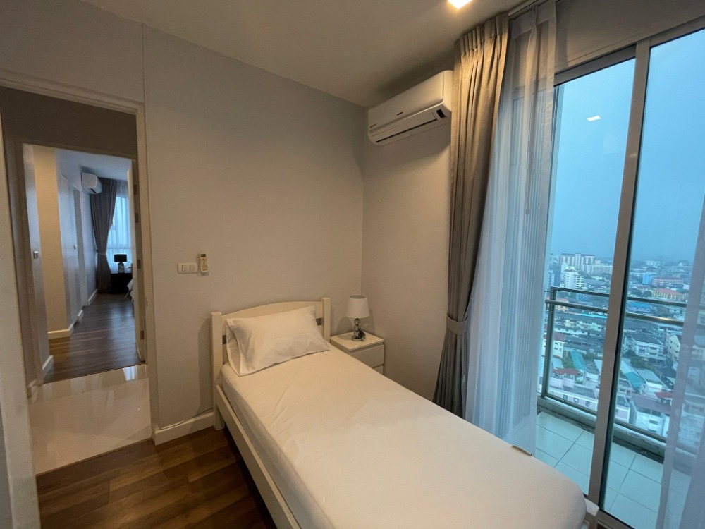 ให้เช่าคอนโดอ่อนนุช อุดมสุข : The Bloom Sukhumvit 71 3 Bed 2 Baht 42k per month