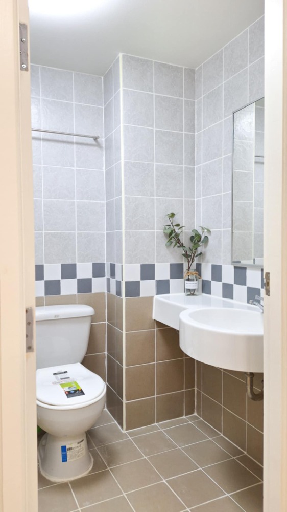 For SaleCondoNawamin, Ramindra : Condo for sale, Lumpini Town, Ram Intra-Lak Si, beautiful room, complete with electrical appliances and furniture