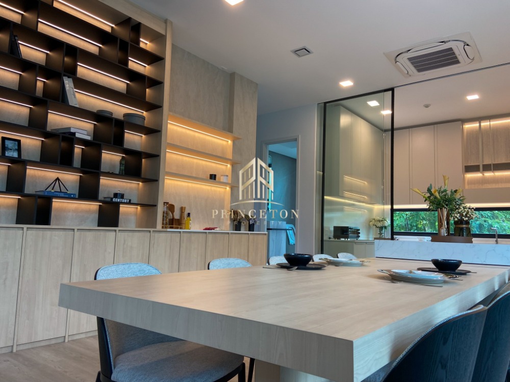 For RentHousePattanakan, Srinakarin : For rent Vive Krungthrep Kreetha