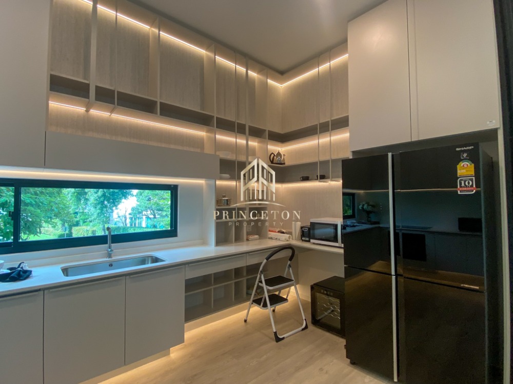 For RentHousePattanakan, Srinakarin : For rent Vive Krungthrep Kreetha