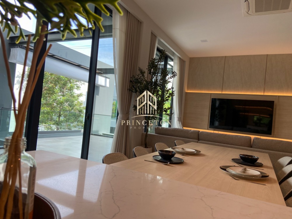 For RentHousePattanakan, Srinakarin : For rent Vive Krungthrep Kreetha