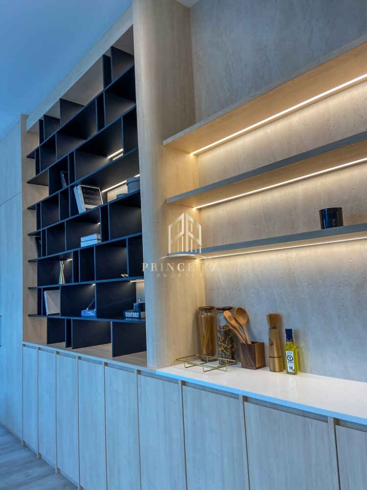 For RentHousePattanakan, Srinakarin : For rent Vive Krungthrep Kreetha