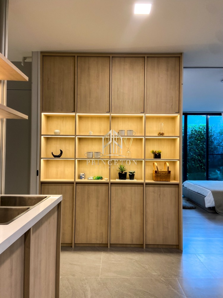 For RentHousePattanakan, Srinakarin : For rent Vive Krungthrep Kreetha