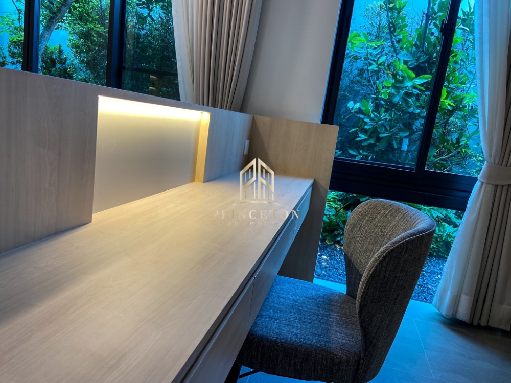 For RentHousePattanakan, Srinakarin : For rent Vive Krungthrep Kreetha