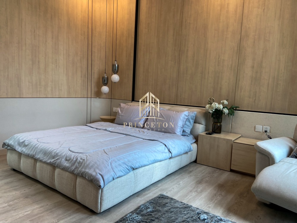 For RentHousePattanakan, Srinakarin : For rent Vive Krungthrep Kreetha