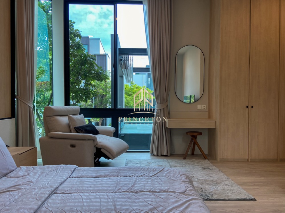 For RentHousePattanakan, Srinakarin : For rent Vive Krungthrep Kreetha