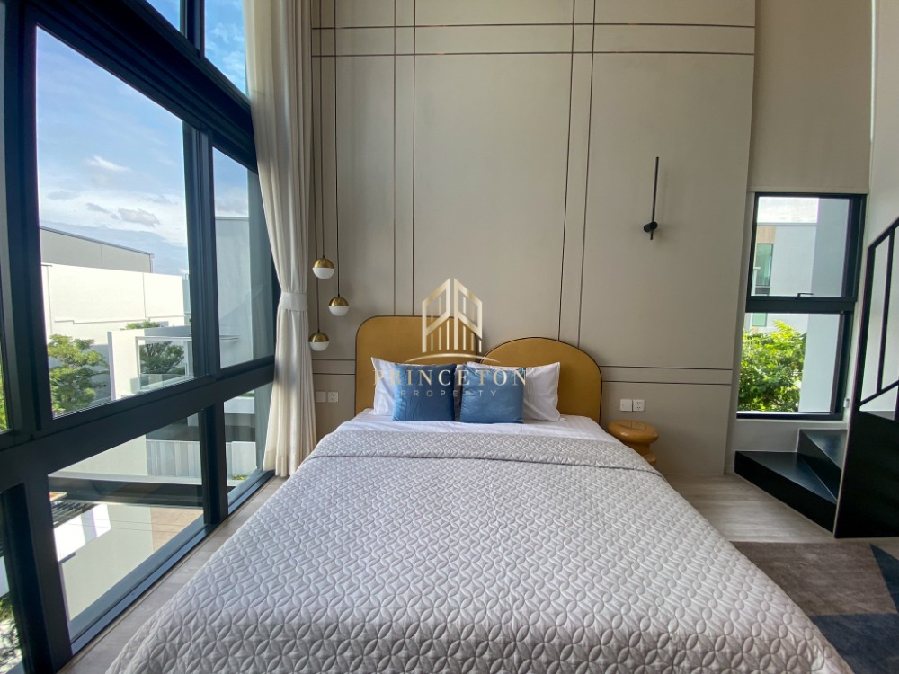 For RentHousePattanakan, Srinakarin : For rent Vive Krungthrep Kreetha