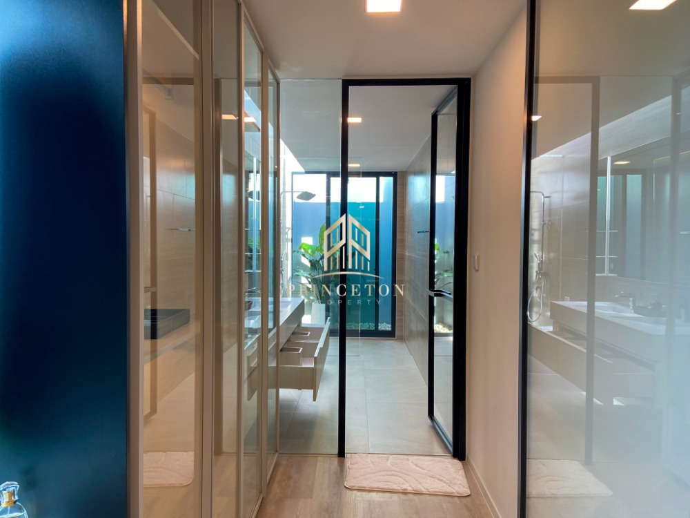 For RentHousePattanakan, Srinakarin : For rent Vive Krungthrep Kreetha