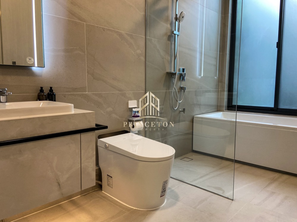 For RentHousePattanakan, Srinakarin : For rent Vive Krungthrep Kreetha