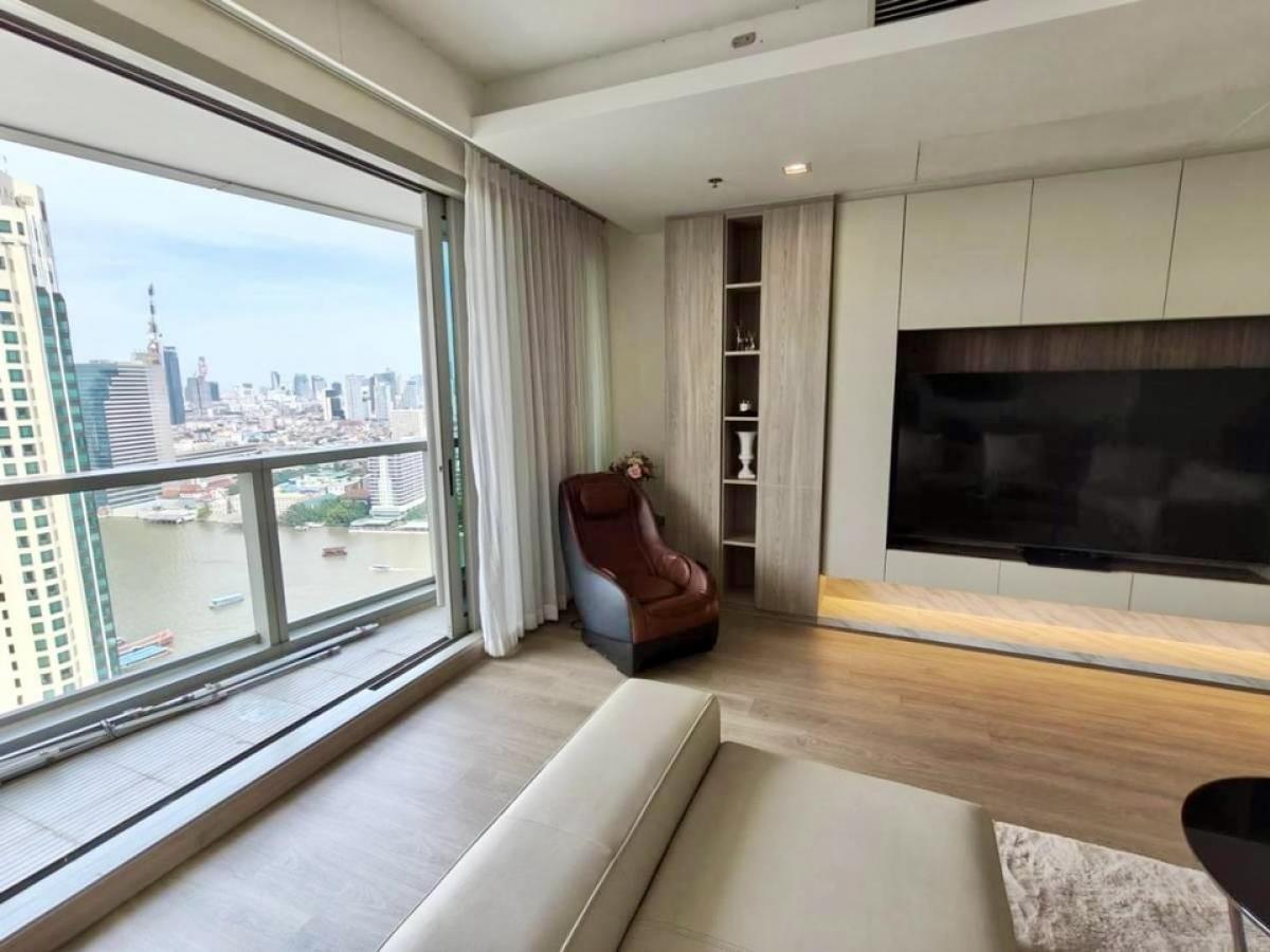 For SaleCondoWongwianyai, Charoennakor : Living in luxury project with huge river view and Icon Siam, corner unit, long balcony, fully furnished