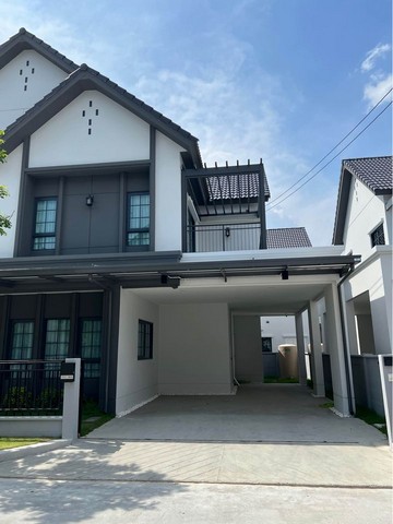 For RentHouseBangna, Bearing, Lasalle : For rent, 2-storey detached house, 4 bedrooms, 280 sq m., Bangna area, Centro Bangna, new house, never occupied, fully furnished, located behind Mega Bangna, no more than 5 minutes, foreigners welcome, pets allowed