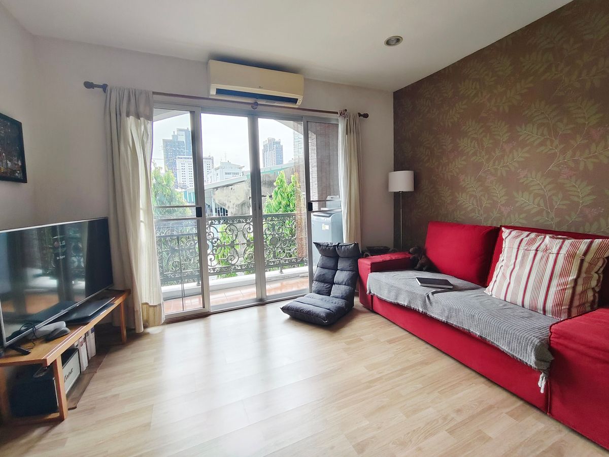 For SaleCondoRama9, Petchburi, RCA : #Brighton Place Condo for sale 8 minutes from MRT Phetchaburi Station