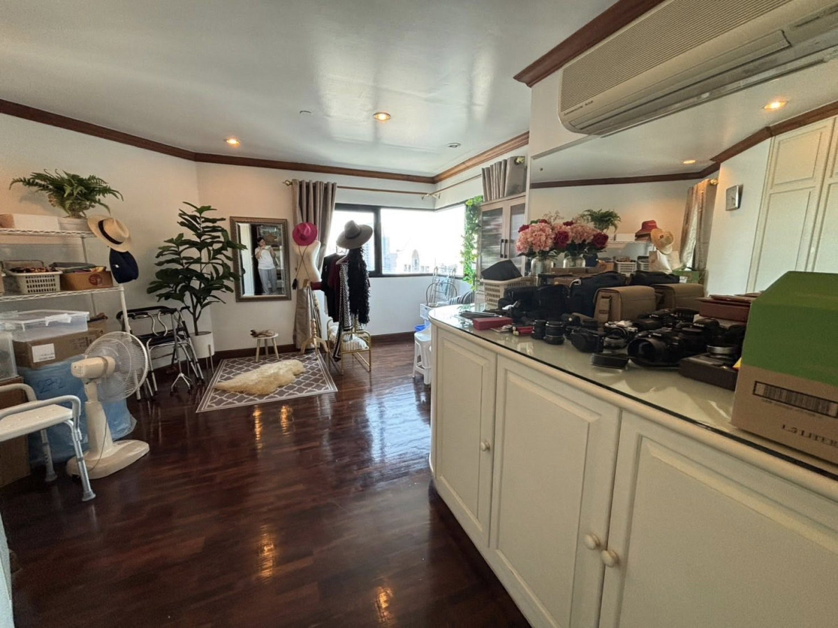 For SaleCondoSathorn, Narathiwat : For Sale Condo , Sathorn Garden , high floor , newly renovated , MRT-Lumphini , Thungmahamek , Sa Thon , Bangkok , CX-148136