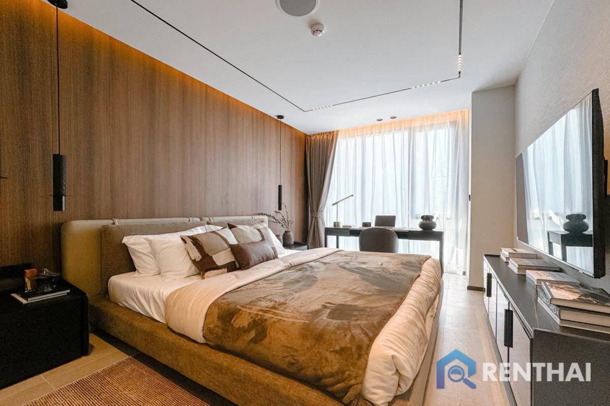 ขายคอนโดพัทยา บางแสน ชลบุรี สัตหีบ : พิเศษ สัมผัสการอยู่อาศัยหรูหราในคอนโดติดหาดส่วนตัวในพัทยา