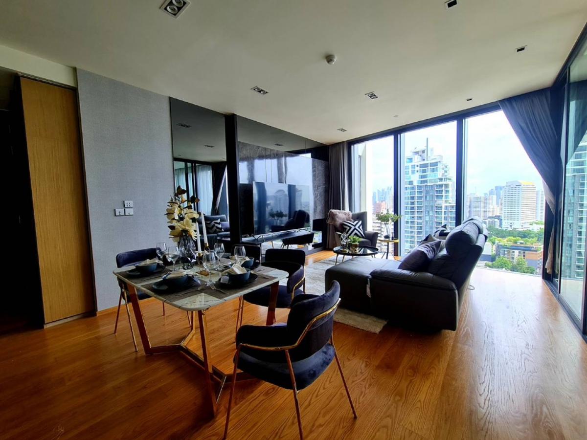 For SaleCondoSukhumvit, Asoke, Thonglor : 📢👇Hurry book now. Very good price for luxury condo with 5 stars concierge service, close to BTS, only about 10 mins walk to Em district , nice layout and decor, fully furnished, ready to move in