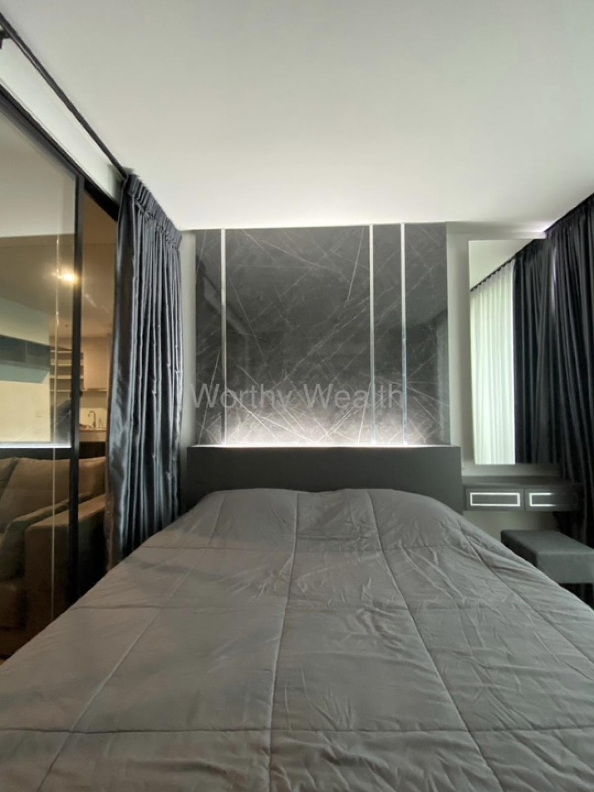 For SaleCondoSathorn, Narathiwat : Best price!! Noble Revo Silom, beautiful room, fully furnished, built-in furniture in the whole room/ 160 m. from BTS Surasak