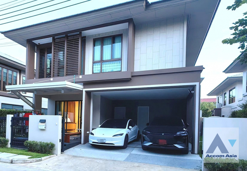 ให้เช่าบ้านพัฒนาการ ศรีนครินทร์ : 🔼AccomA🔽 Fully Furnished | 4 Beds House for Rent in Lat phrao at Burasiri Krungthep Kreetha