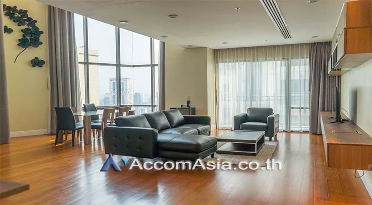 ให้เช่าคอนโดสุขุมวิท อโศก ทองหล่อ : 🔼 AccomA 🔽 Duplex Condo Bright Sukhumvit 24 Duplex for rent near Emporium and Phrom pong BTS Sukhumvit Bangkok