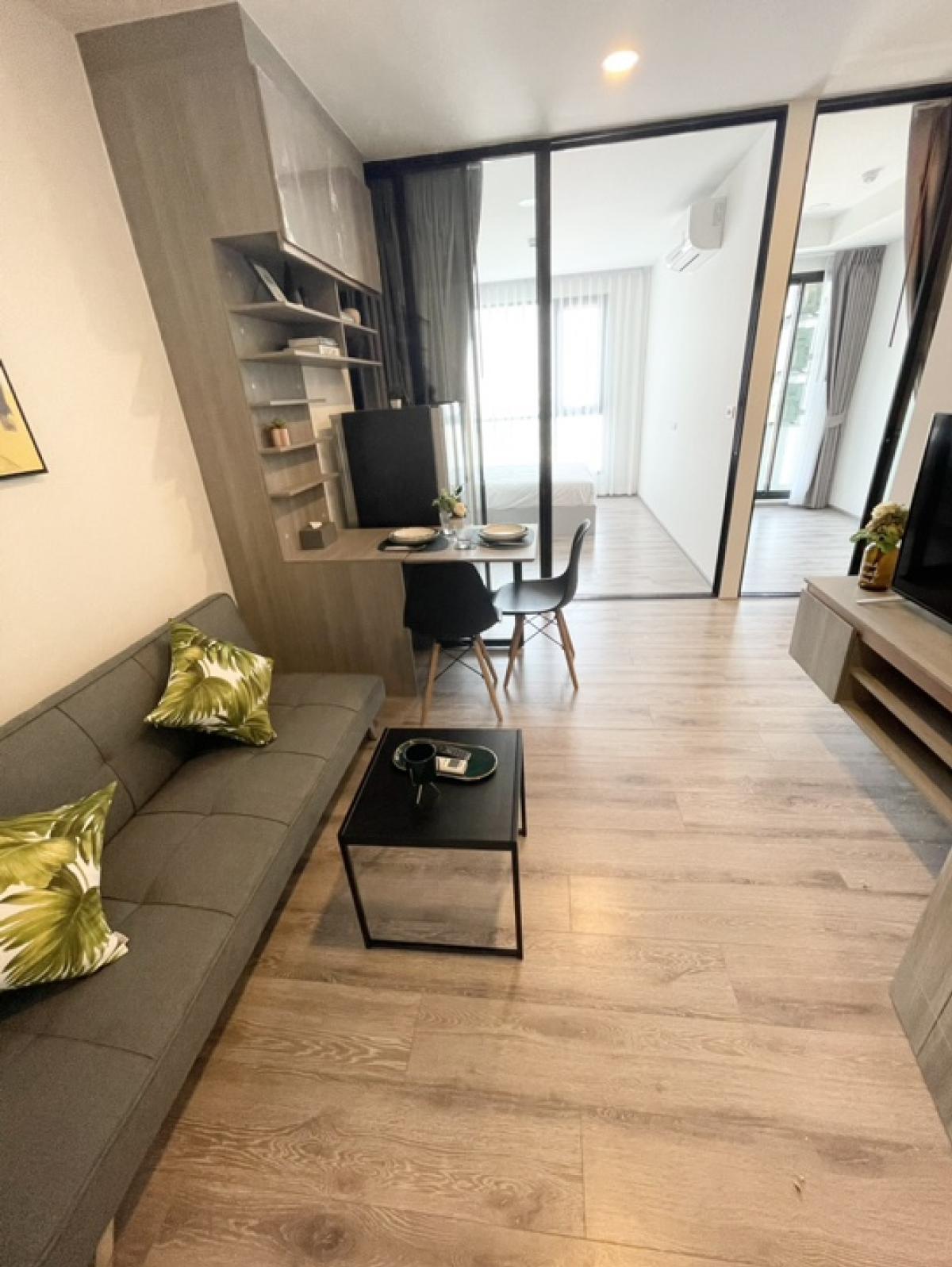 For RentCondoBangna, Bearing, Lasalle : For Rent Condo Knightsbridge Collage Sukhumvit 107