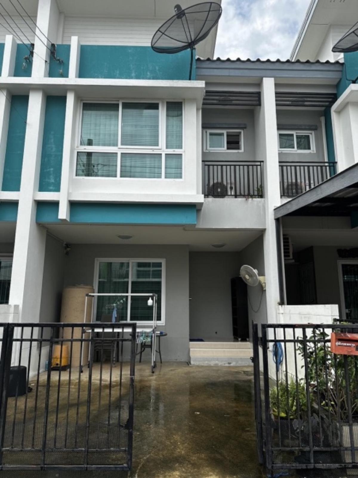 For RentTownhomeVipawadee, Don Mueang, Lak Si : Townhouse for rent, 2 floors, 