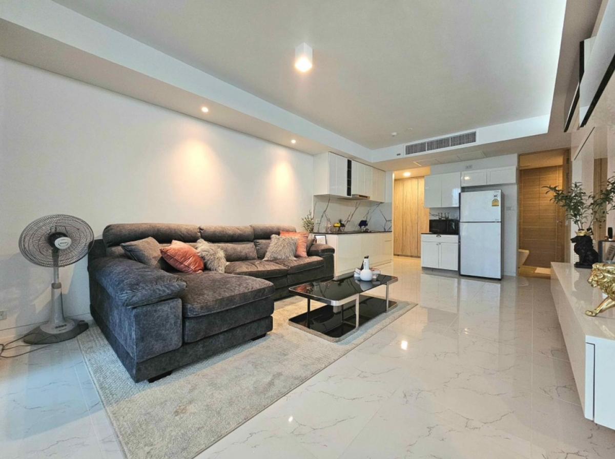 ขายคอนโดสุขุมวิท อโศก ทองหล่อ : 📢👇Good price nice place in Em District near Benjasiri park and BTS, nice modern decoration