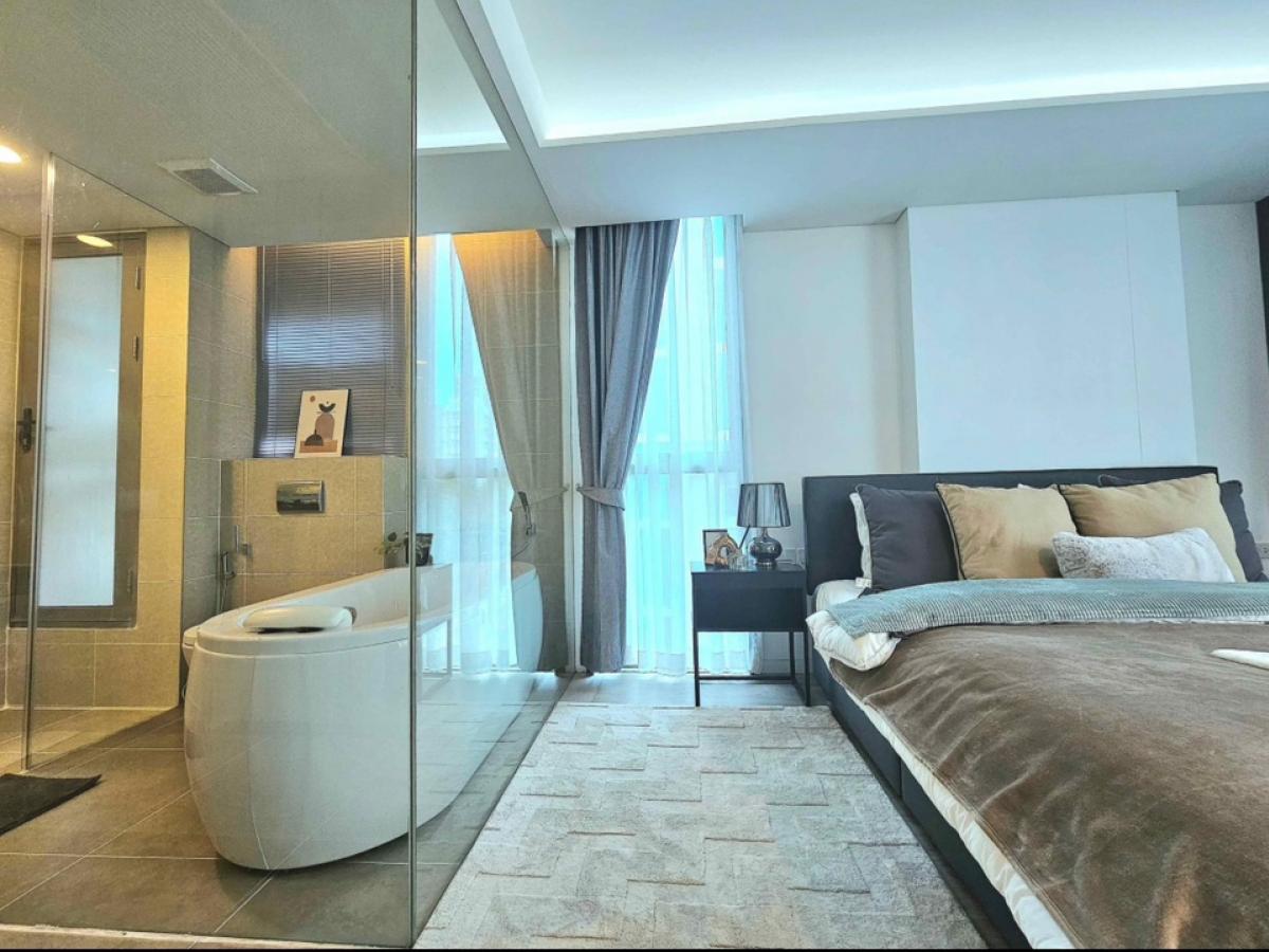 For SaleCondoSukhumvit, Asoke, Thonglor : 📢👇Good price nice place in Em District near Benjasiri park and BTS, newly renovated, nice modern decoration