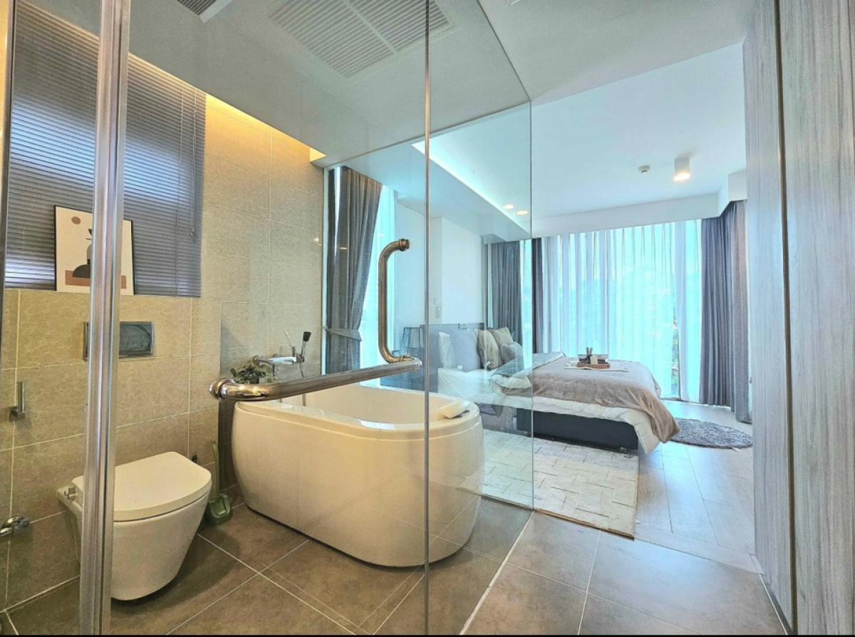 For SaleCondoSukhumvit, Asoke, Thonglor : 📢👇Good price nice place in Em District near Benjasiri park and BTS, newly renovated, nice modern decoration