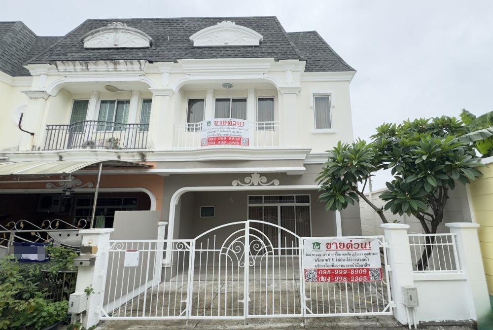 For SaleTownhomeRama5, Ratchapruek, Bangkruai : Townhouse for sale, Parinlak Lite Rama 5, corner house, completely renovated, 3 bedrooms, 3 bathrooms, 125 sq m, near Ruamrudee International School. Ratchaphruek(RISR) 連棟別墅出售，Parinlak Light Rama 5，角屋，完全翻新，3 間臥室，3 間浴室