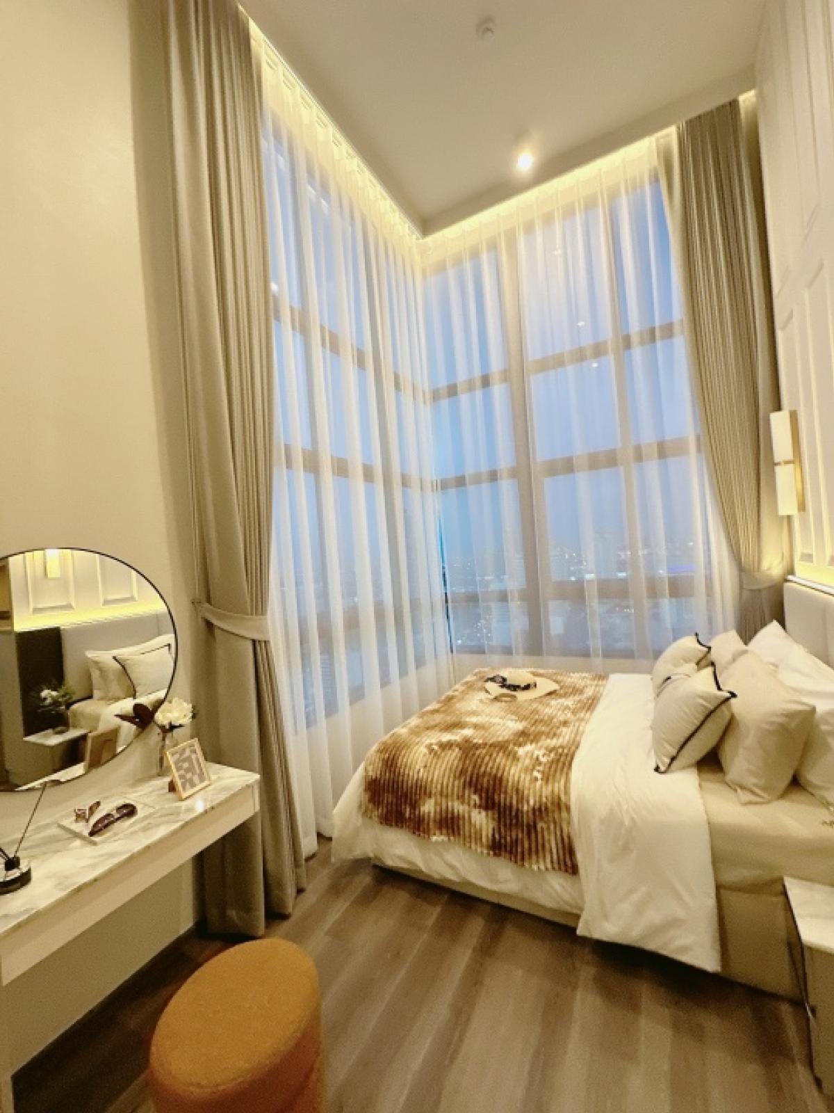 For SaleCondoRama9, Petchburi, RCA : 𝙄𝘿𝙀𝙊 𝙍𝘼𝙈𝘼𝟗-𝘼𝙎𝙊𝙆𝙀 New 2-storey room, free down payment 0 baht, easy installment 16,000/month, free of all expenses, take care of all loan matters for free.